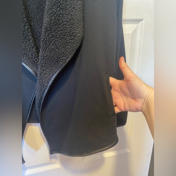 Khujo Black Sherpa Lined Open Front Jacket Size S - Picture 5 of 9